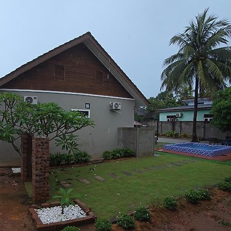 Casa Tiga Homestay Besut Kampung Kuala Besut Esterno foto
